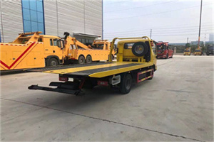 贡井区非事故拖车