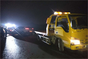 贡井区24小时车辆搭电联系电话