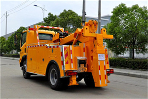 贡井区高速路拖车费